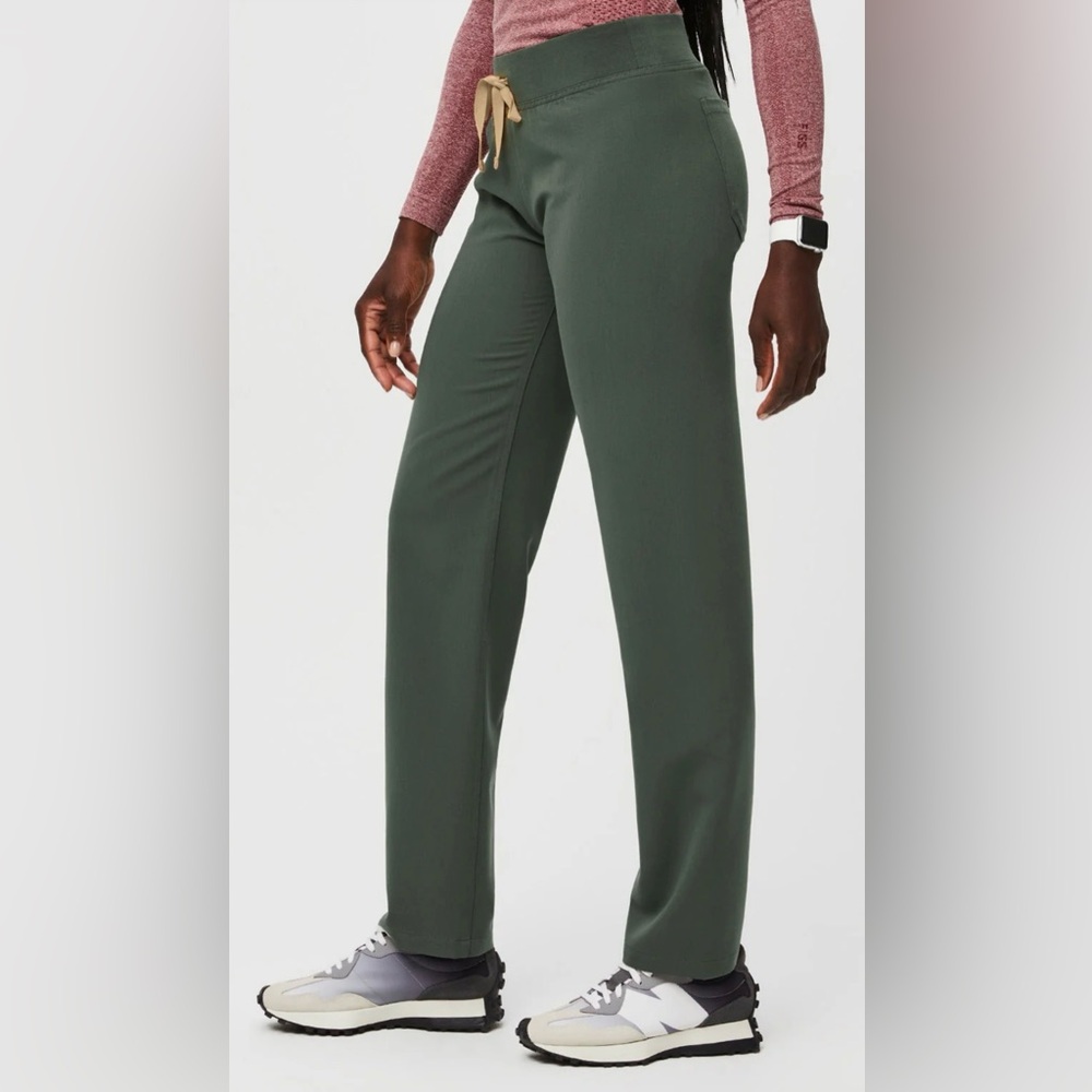 Figs Moss Green Scrub Pants